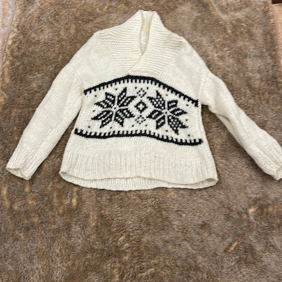 Sweaters - Crewneck  vintage‎ handmade  sweater